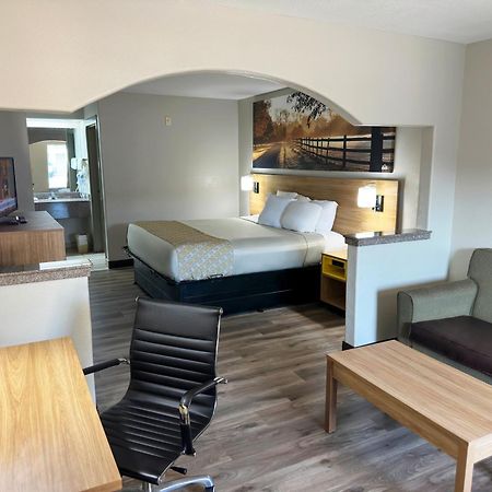 Days Inn & Suites By Wyndham Opelousas Exterior foto