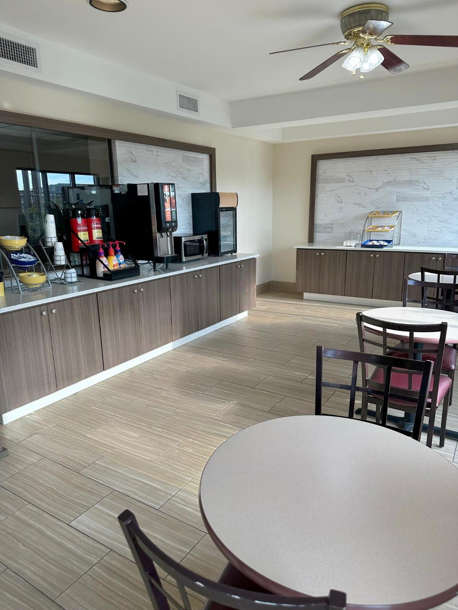 Days Inn & Suites By Wyndham Opelousas Exterior foto