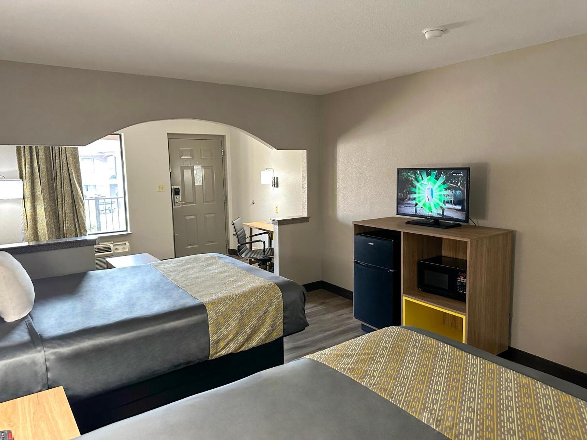 Days Inn & Suites By Wyndham Opelousas Exterior foto